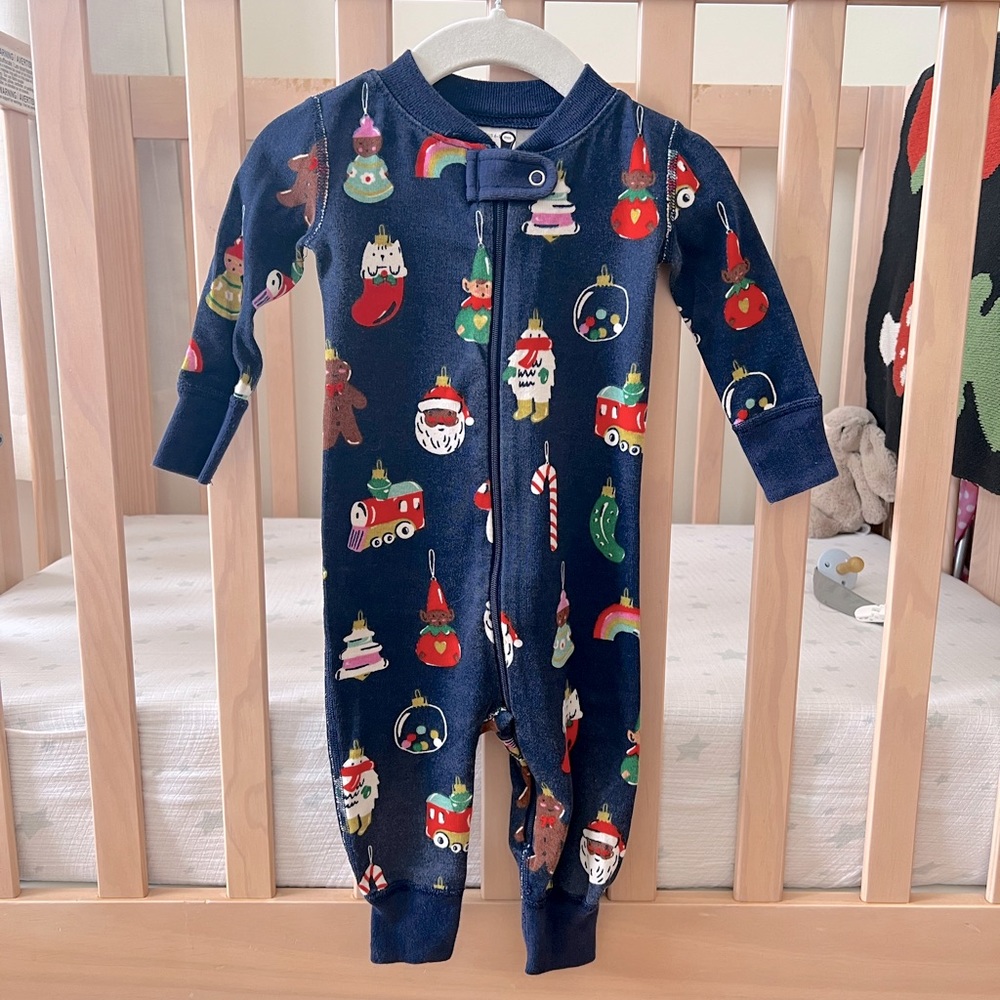 Hanna Andersson Holiday Ornament Zip Sleeper